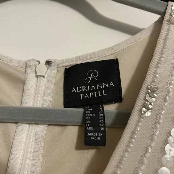 Adrianna Papell Long Sleeve Sequin Beaded Wrap Dress in Ivory Pearl Size 6 - Picture 6 of 6